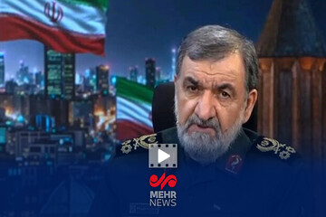 محسن رضایی: ترامپ می‌خواهد پلیس تنگه هرمز شود