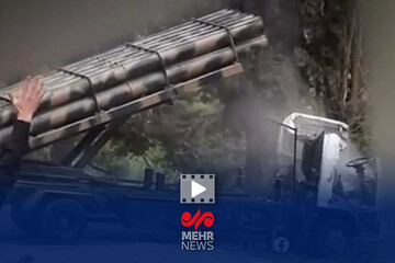 رزمندگان حزب‌الله با خودروی موشک‌خورده هم شلیک می‌کنند