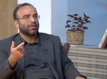 وزیری: خودباوری ملی محصول مکتب رهبری است