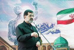 هنر انقلاب، روایتگر اقتدار کشور و افشاگر  جنایت دشمنان است