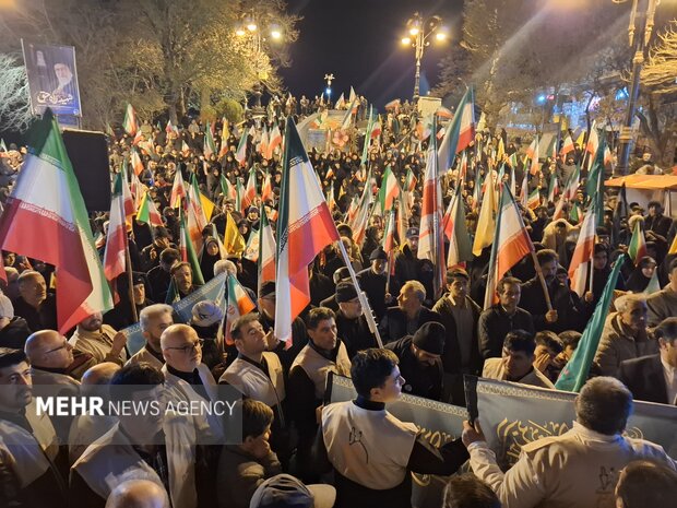 تجمع مردم تبریز در میدان ائل گلی