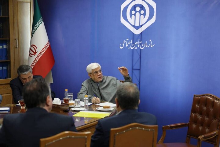 النائب الاول للرئيس الإيراني: ايران لن ترضخ للغطرسة والمطالب المفرطة للاعداء