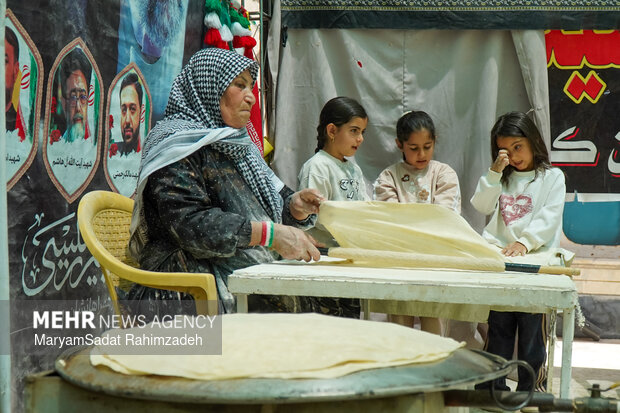 پخت نان سنتی در کوار