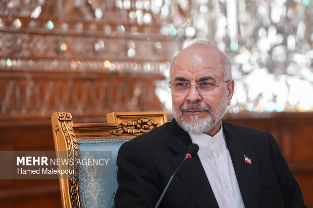 ایرانی فوج اقتدار، سلامتی اور سرحدوں کی محافظ ہے، قالیباف