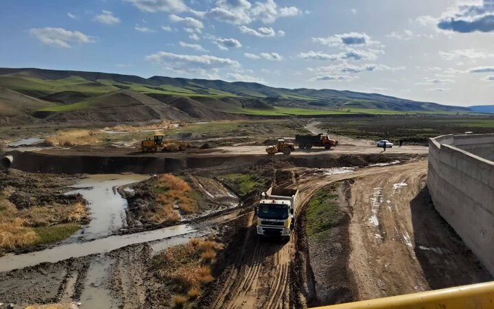 آزادراه چالوس - رامسر در حال اجرا است