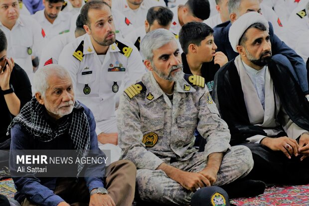 مراسم اربعین شهدای ناوشکن‌های دنا و جماران در بندرعباس