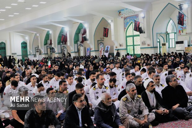 مراسم اربعین شهدای ناوشکن‌های دنا و جماران در بندرعباس