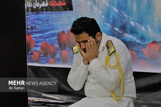 مراسم اربعین شهدای ناوشکن‌های دنا و جماران در بندرعباس