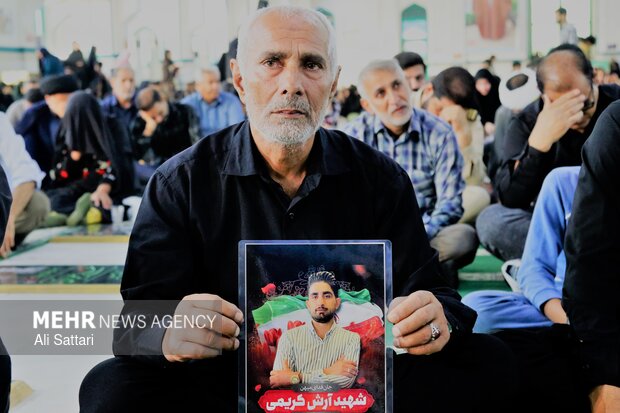 مراسم اربعین شهدای ناوشکن‌های دنا و جماران در بندرعباس