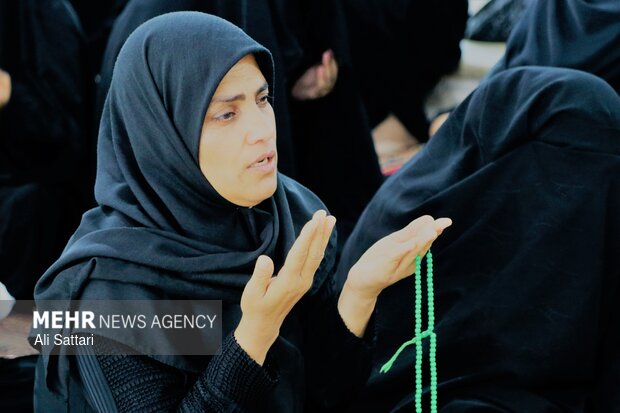 مراسم اربعین شهدای ناوشکن‌های دنا و جماران در بندرعباس