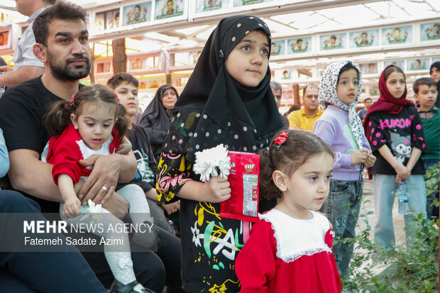 اختتامیه هفته هنر انقلاب اسلامی در قم