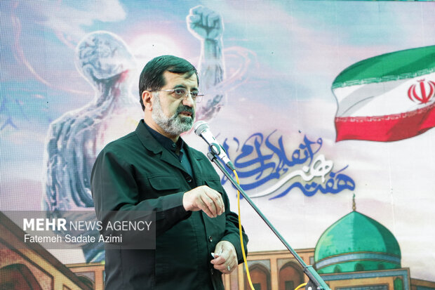 اختتامیه هفته هنر انقلاب اسلامی در قم