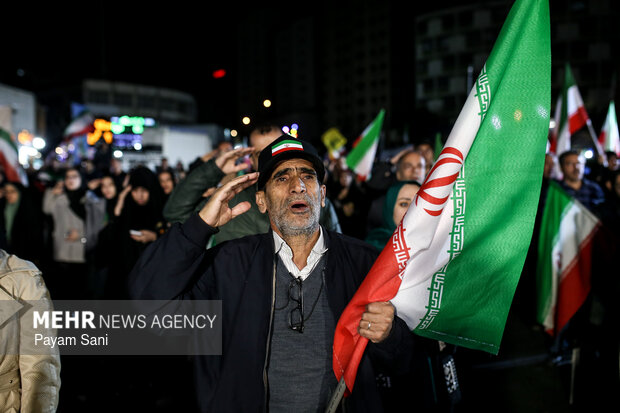 آئین اختتامیه دوازدهمین دوره «هفته هنر انقلاب»
