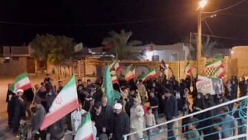 راهپیمایی مردم روستای سرمستان