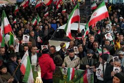 طنین لبیک یا خامنه‌ای در خمینی شهر
