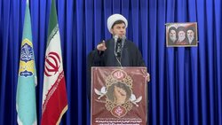 حجت الاسلام عزیزی: وحدت ملی، پروژه تفرقه دشمن را خنثی کرد