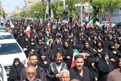 تصاویری از تشییع پیکر مطهر ۴ شهید جنگ رمضان در بهارستان