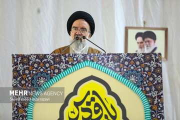 Relying on people "main pillar of confronting enemy"