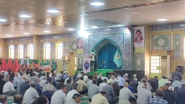 امام جمعه موقت گناوه: مقاومت و ایستادگی مردم باعث عقب نشینی دشمن شد
