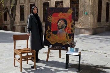 رونمایی از اثر نقاشی «ققنوس‌وار» در قزوین