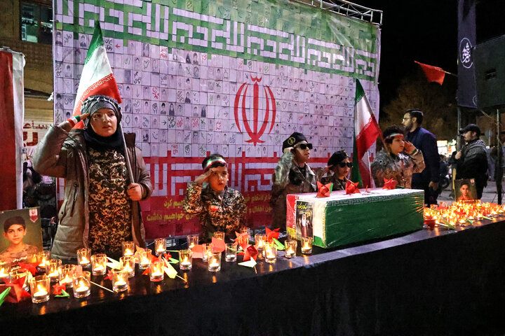 اجتماع شبانه کودکان و نوجوانان در همدان