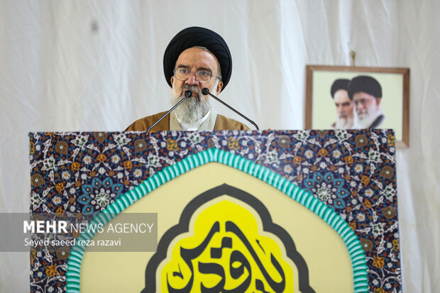 Relying on people "main pillar of confronting enemy"