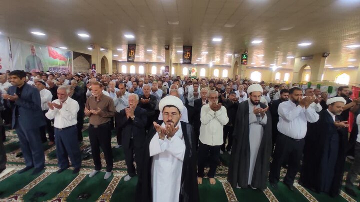 امام جمعه موقت گناوه: مقاومت و ایستادگی&nbsp;مردم باعث عقب نشینی دشمن شد