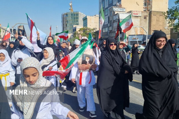 دختران ورزشکار، نماد قدرت بازدارنده و پرچمداران عزت ایران هستند