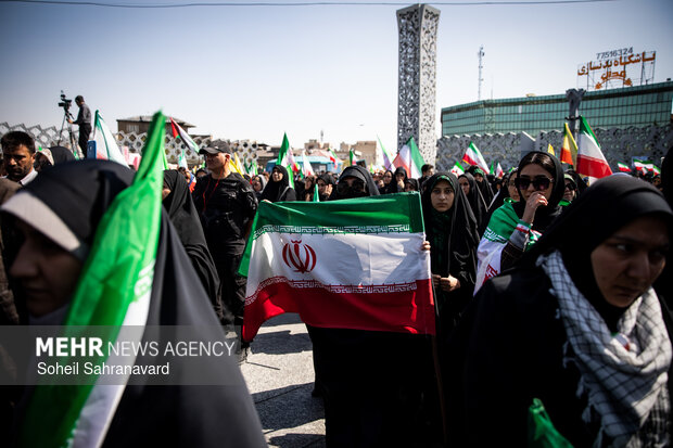 اجتماع بزرگ «دختران جان‌فدای ایران»
