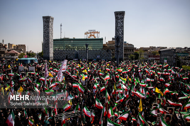 اجتماع بزرگ «دختران جان‌فدای ایران»