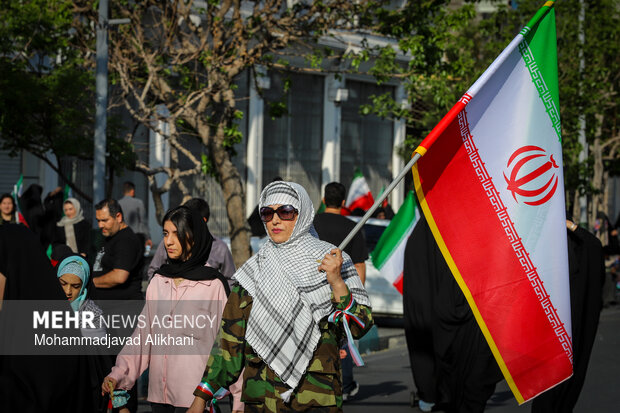 اجتماع بزرگ «دختران جان‌فدای ایران»