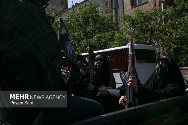 اجتماع بزرگ «دختران جان‌فدای ایران»