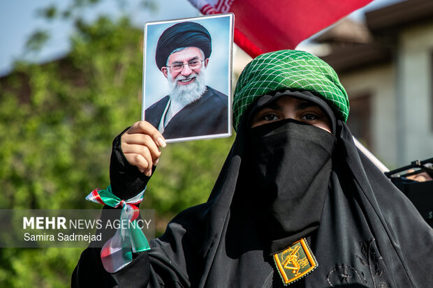 اجتماع بزرگ «دختران جان‌فدای ایران»