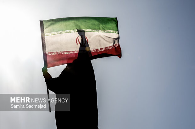 اجتماع بزرگ «دختران جان‌فدای ایران»