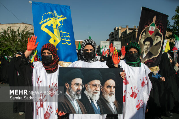 اجتماع بزرگ «دختران جان‌فدای ایران»