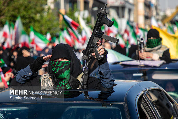 اجتماع بزرگ «دختران جان‌فدای ایران»