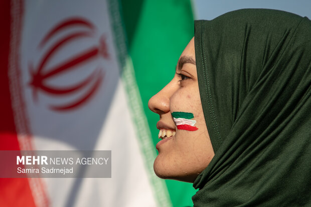 اجتماع بزرگ «دختران جان‌فدای ایران»