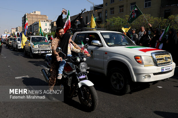 اجتماع بزرگ «دختران جان‌فدای ایران»