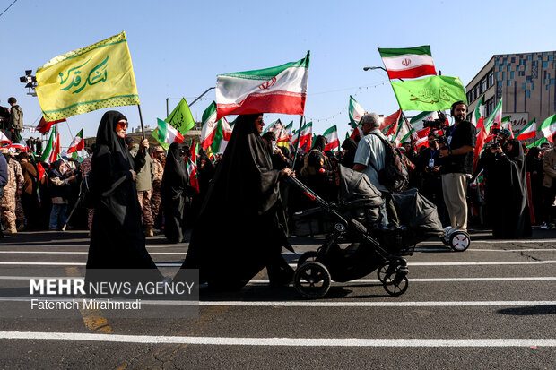 اجتماع بزرگ «دختران جان‌فدای ایران»