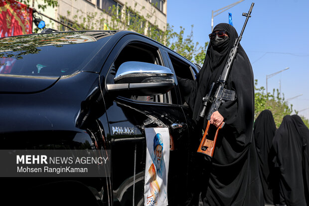 اجتماع بزرگ «دختران جان‌فدای ایران»