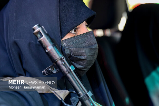 اجتماع بزرگ «دختران جان‌فدای ایران»