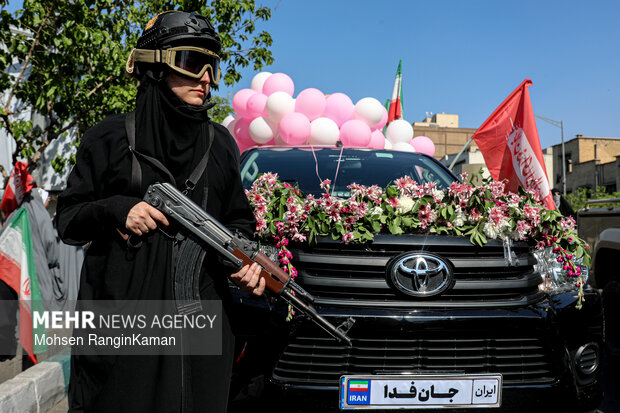 اجتماع بزرگ «دختران جان‌فدای ایران»