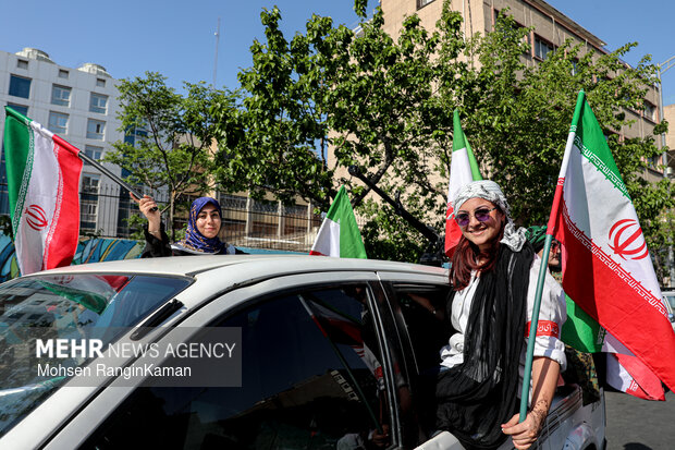 اجتماع بزرگ «دختران جان‌فدای ایران»