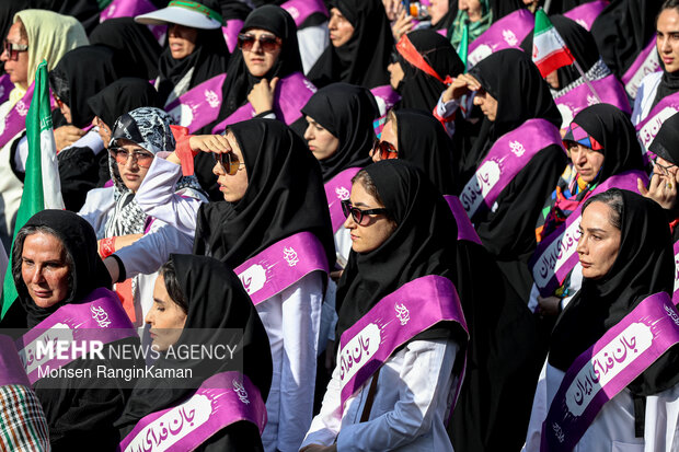 اجتماع بزرگ «دختران جان‌فدای ایران»