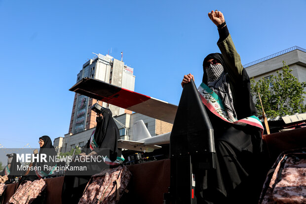 اجتماع بزرگ «دختران جان‌فدای ایران»