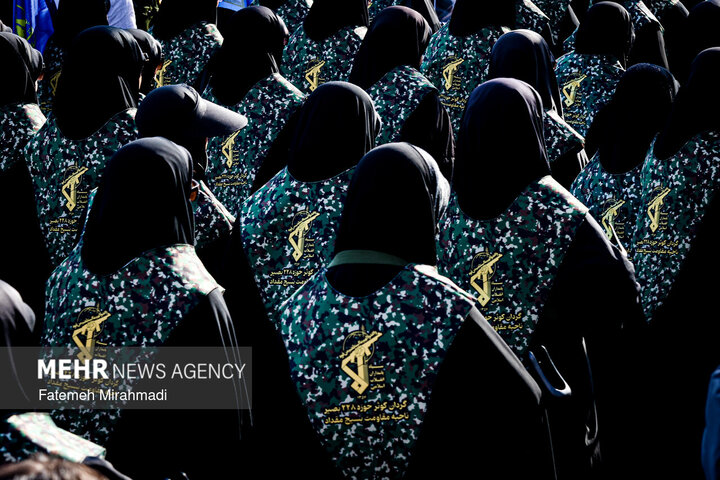 اجتماع بزرگ «دختران جان‌فدای ایران»