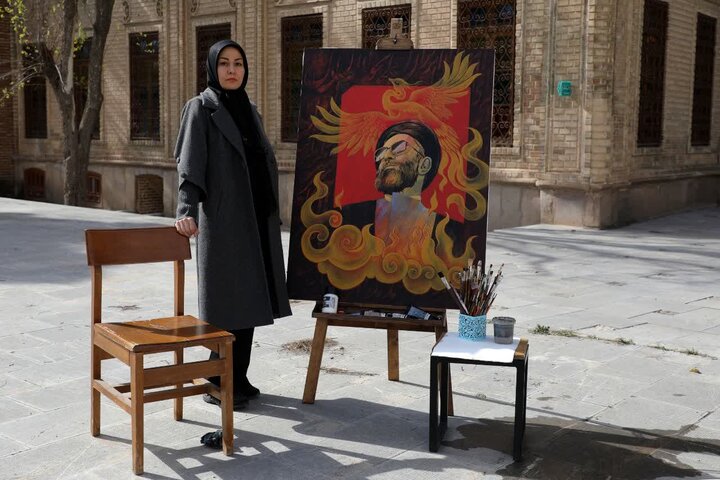 رونمایی از اثر نقاشی «ققنوس‌وار» در قزوین
