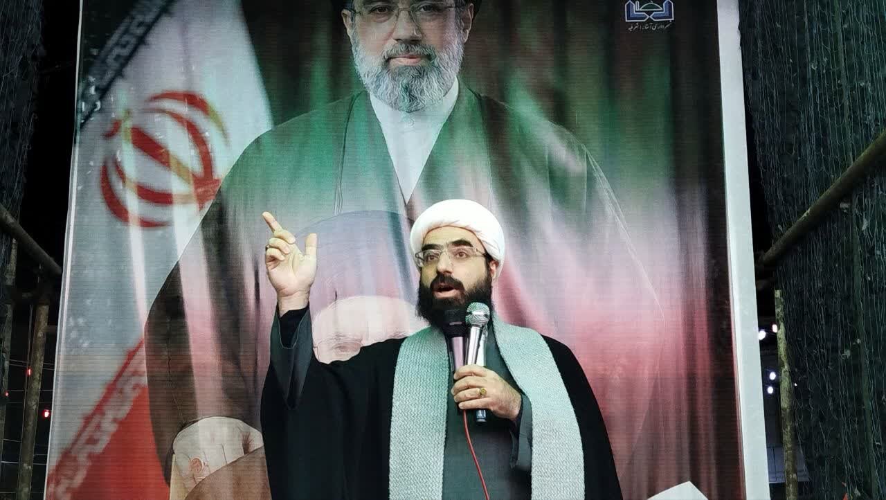 حجت الاسلام ایوبی: همراهی مردم مسیر خدمت مسئولان را تقویت می‌کند