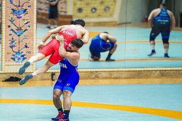 شاگردان رنگرز برای اردو به خط شدند