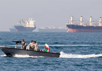 Iran offers delivering services to ships in Strait of Hormuz